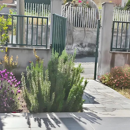 Modern Studio In 25 Sqm Parking Included * Nicolosi